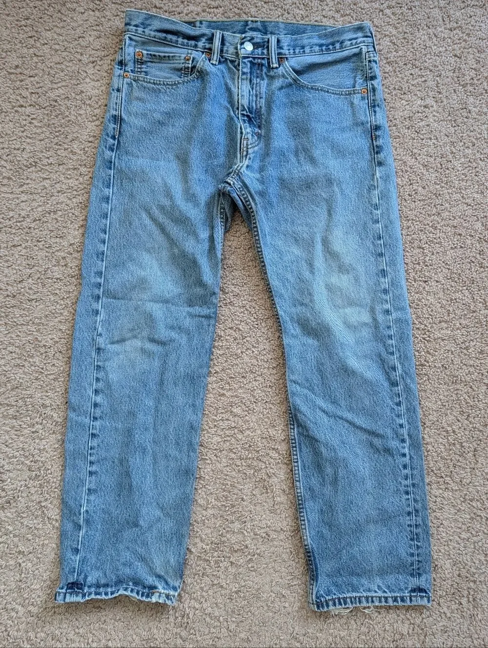 Levis levis mens